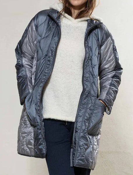 Caia Shiny Quilt Coat Tikkitakki harmaa