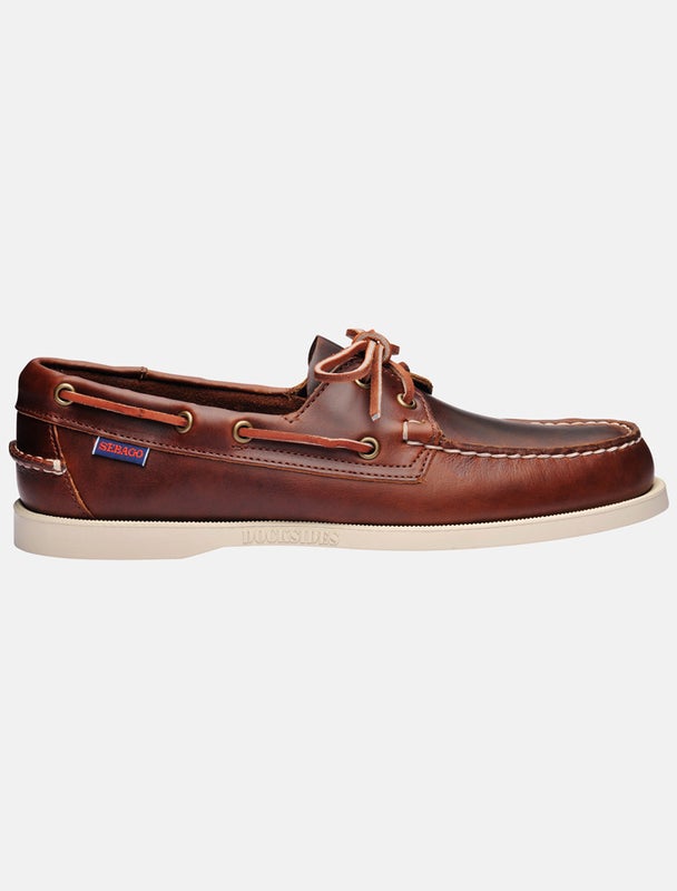 Sebago Docksides&reg; Portland Waxed purjehduskenk&auml; Tummanruskea